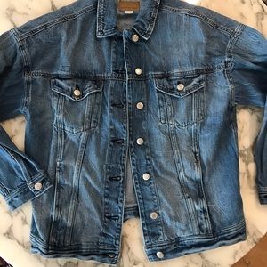 Boyfriend fit jean jacket